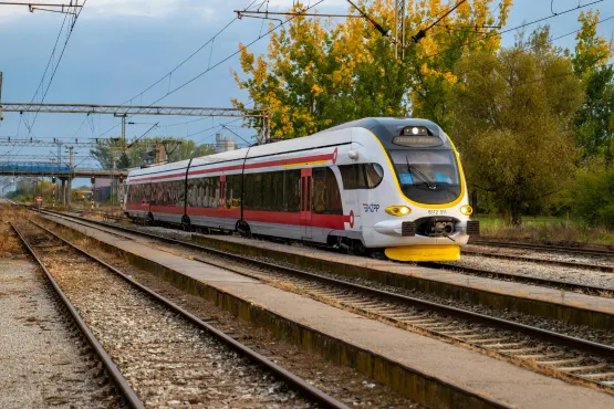 transport chauffeur taxi gares tgv depuis et vers dunkerque